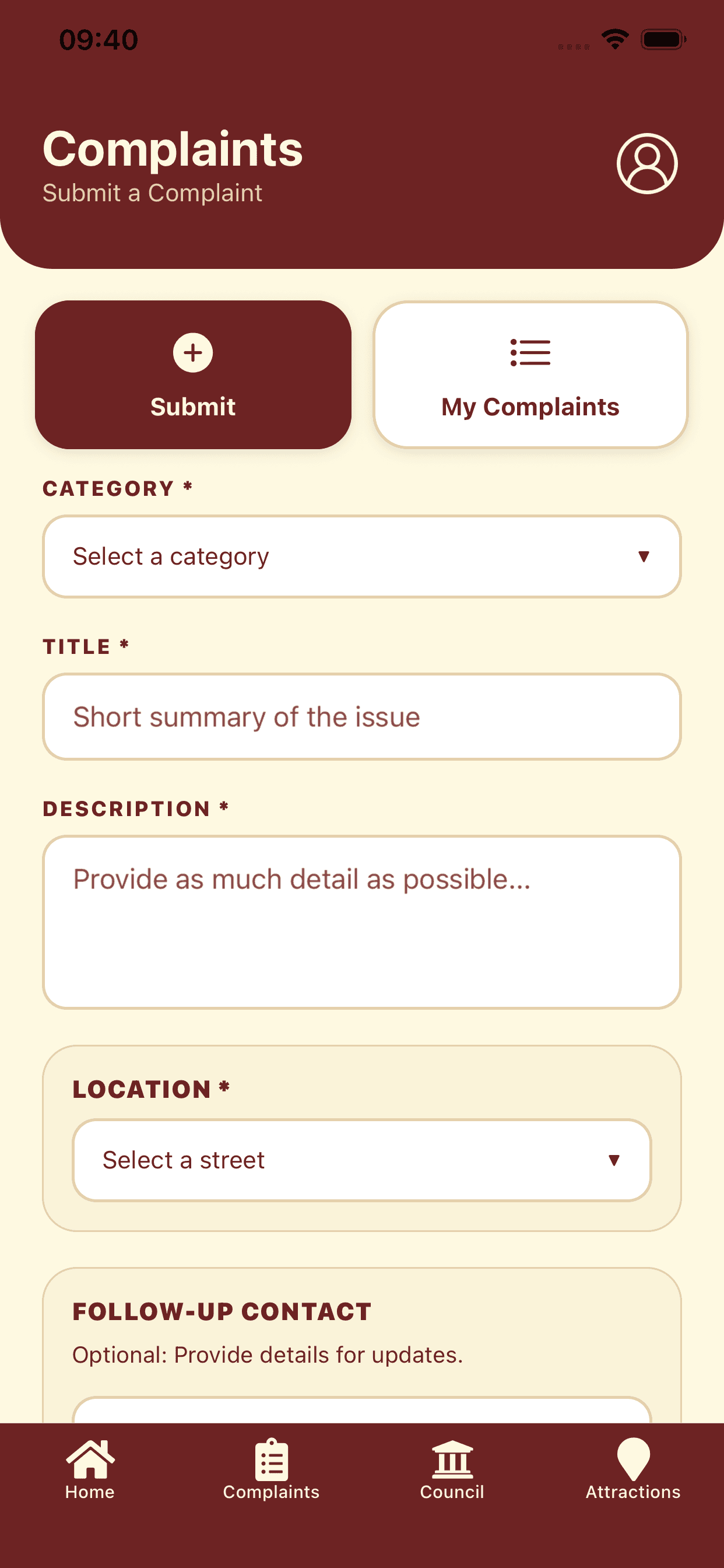 Issue reporting screen of the SLeCommunity app, allowing residents to submit reports with photos and descriptions.